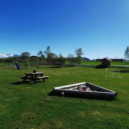 Tatil parkı Reipa Camping Reipå