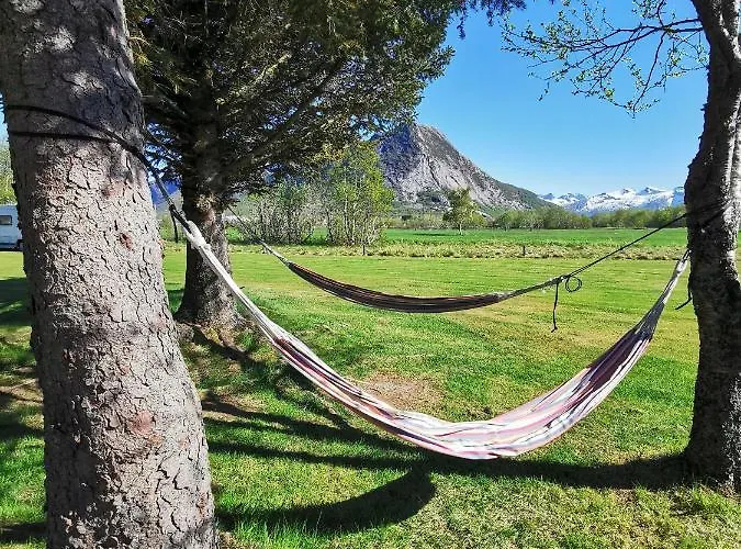 פארק נופש Reipa Camping *